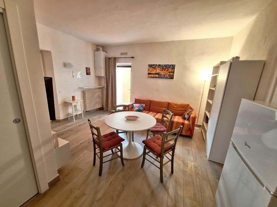 Casa Elisa Due Passi Dalla Torre Pendente Pisa Exterior foto