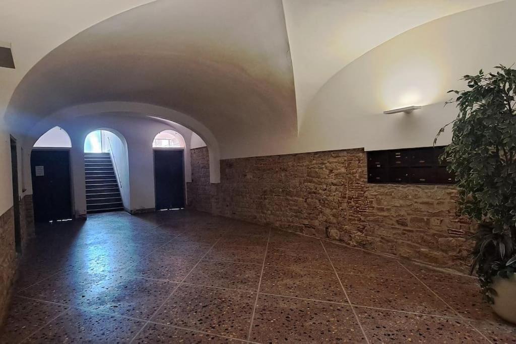 Casa Elisa Due Passi Dalla Torre Pendente Pisa Exterior foto